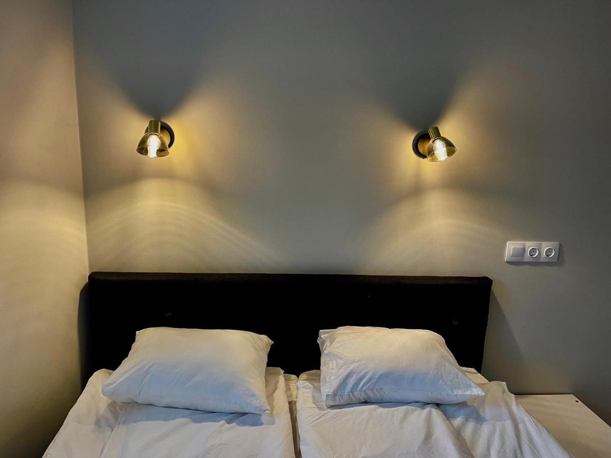 Hotel Vesiroos Pärnu Kültér fotó