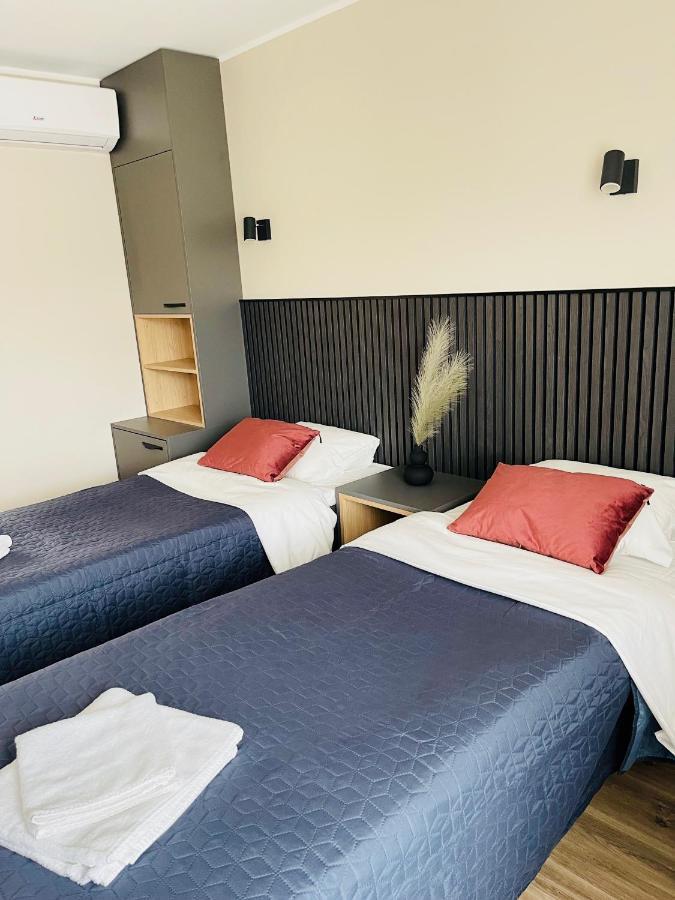 Hotel Vesiroos Pärnu Kültér fotó