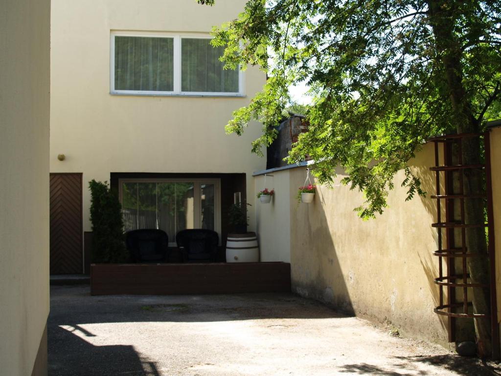 Hotel Vesiroos Pärnu Kültér fotó