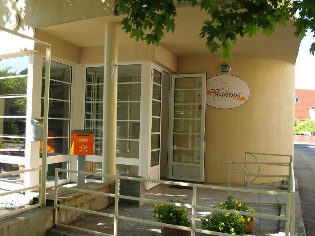 Hotel Vesiroos Pärnu Kültér fotó